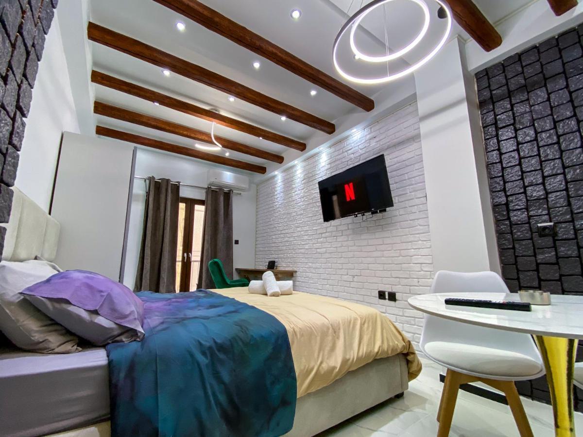 St. Tatti Luxury Studio Appartamento Salonicco Esterno foto